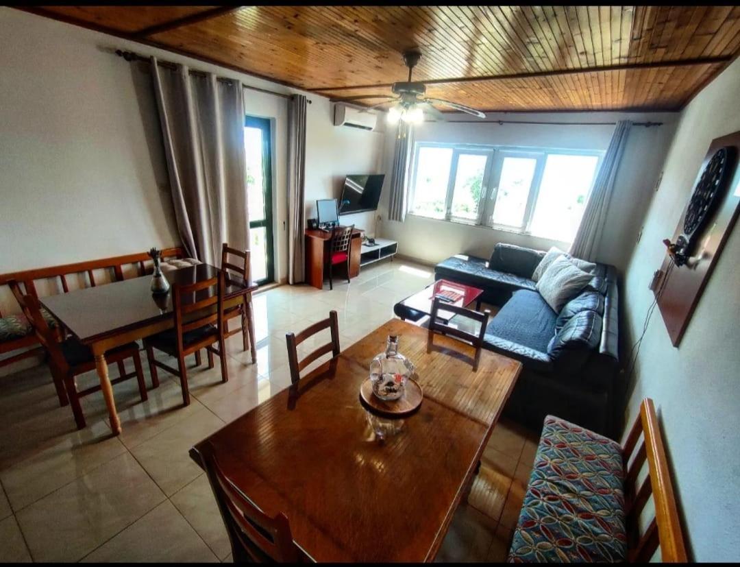 Manora Sucuraj 2 Bedroom Apartment Exterior foto